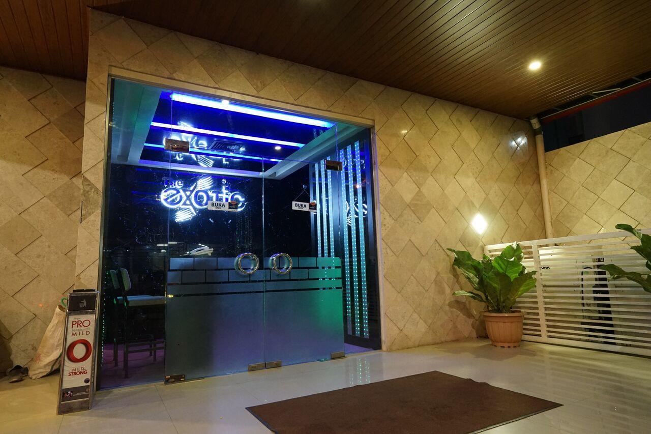 Batam The L Hotel Entertainment מראה חיצוני תמונה
